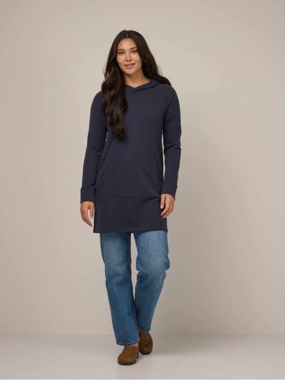 Wool& Everett tunic hooded in black size small